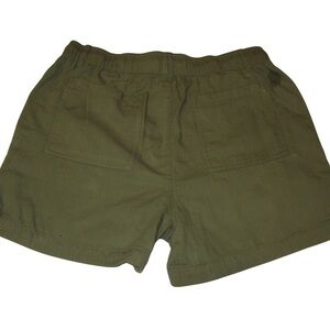 Old Navy Women's Cargo Shorts in Olive
